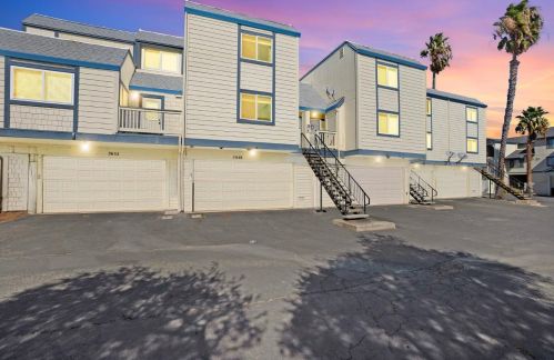 3648 Wells Rd, Oakley, CA 94561-5014