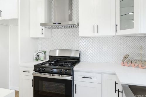 20550 Seton Hill Dr, Walnut CA  91789-1019 exterior