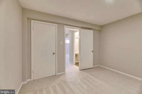 2792 Hyson Ln, Falls Church VA  22043-3522 exterior