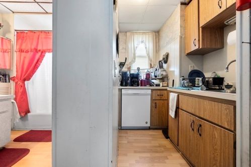 54 Wordsworth St, Boston MA 02128-1105 exterior