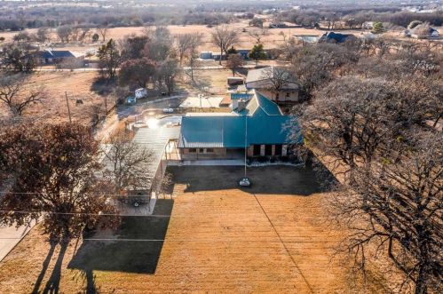 4913 Briar Patch Ln, Burleson, TX 76028-1158