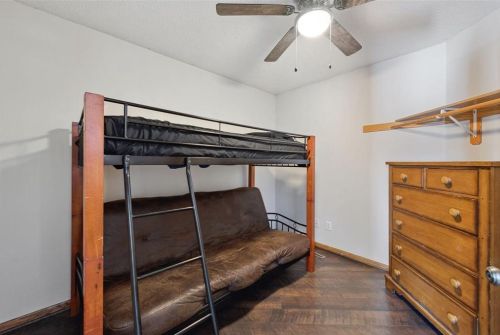 1406 138th Ave, New Johannesburg WI  54017-6821 exterior