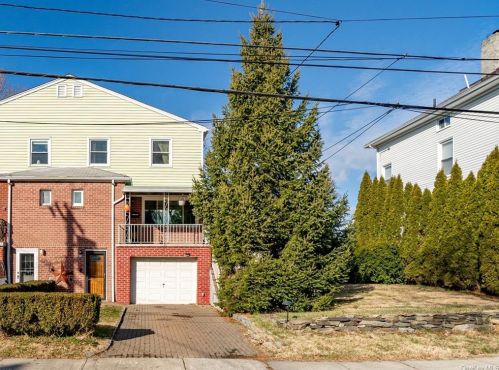 25 Spruce St, New Rochelle, NY 10805-1407
