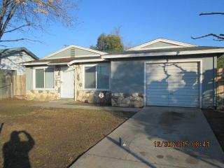 4641 El Monte Way, Fresno CA  93702-3833 exterior