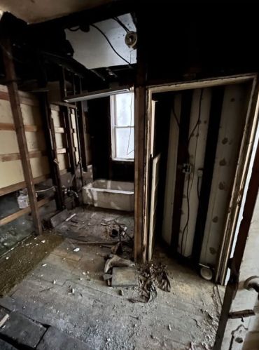 511 California Ave, Pittsburgh PA 15202-2426 exterior