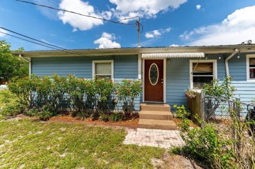 5695 Altman Rd, Fort Pierce, FL 34981-4405