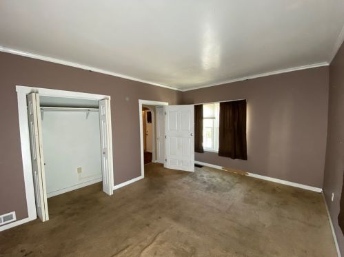 207 Prospect St, South Connellsville PA  15425-3345 exterior