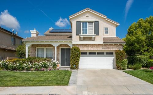 26041 Tennyson Ln, Santa Clarita, CA 91381-1019