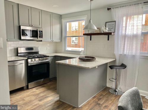 7110 Lynford St, Philadelphia PA 19149-1126 exterior