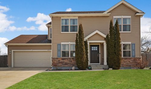 6711 84th Ave, Kenosha, WI 53142-7417