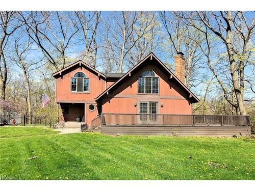 12564 Robson Rd, North Eaton, OH 44044-9725
