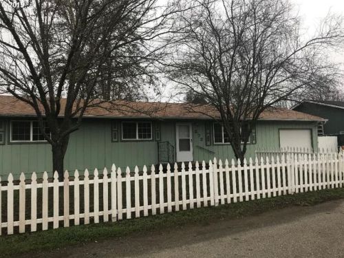 272 Michael Ln, Winston, OR 97496-6528