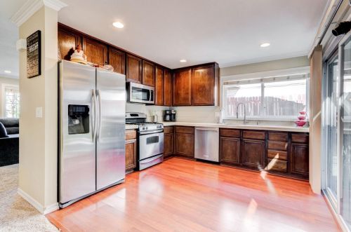 8544 Stratus Dr, Citrus Heights, CA 95662-3928