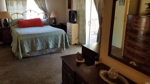 220 Arboleda Dr, Santa Rosa CA 95401-9036 exterior