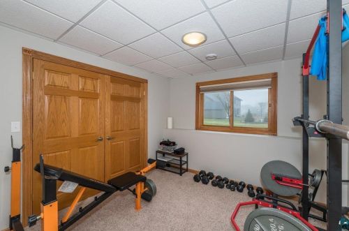 5382 Roosevelt Dr, Duluth MN  55811-3678 exterior