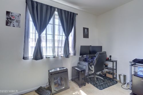 1345 Dolcetto Ln, Santa Maria CA  93458-6326 exterior