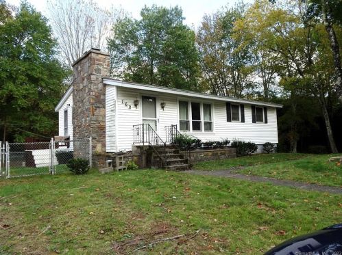 160 Middle Rd, Norwich, CT 06365-8206