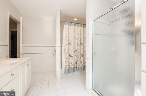 1700 Morgan Ln, Collegeville PA  19426-2859 exterior