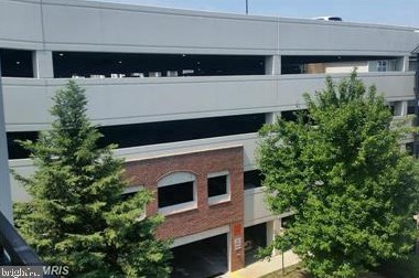 12953 Centre Park Cir, Herndon VA  20171-5984 exterior