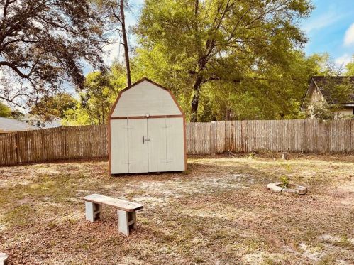 581 Blue Springs Ct, Orange City FL  32763-6444 exterior