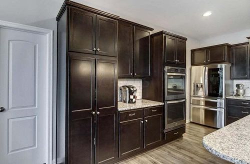 735 Meadow Ridge Way, Marysville OH  43040-8119 exterior