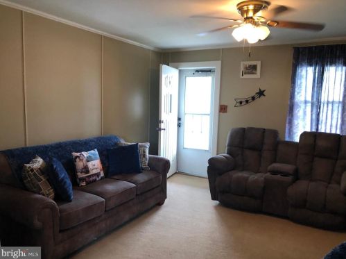 25 Lurgan Ave, Lees Cross Roads PA  17257-1621 exterior