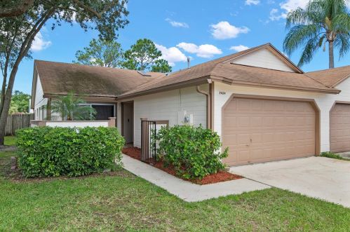 2434 Turpin Dr, Orlando, FL 32837-6734