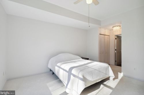 240 Gladstone Way, Bear DE  19701-3518 exterior