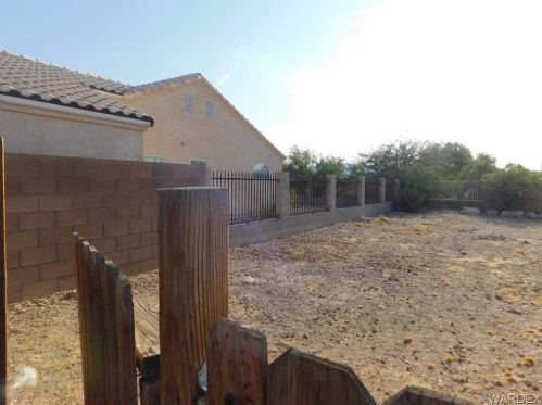 1844 La Entrada Pl, Bullhead City AZ  86426-6203 exterior