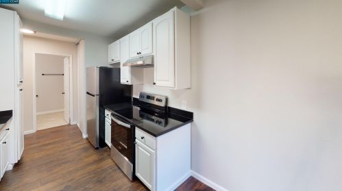 3 Lancaster Cir, West Pittsburg, CA 94565-6601