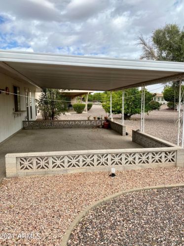 16617 Desert Holly Dr, Sun City, AZ 85351-1705