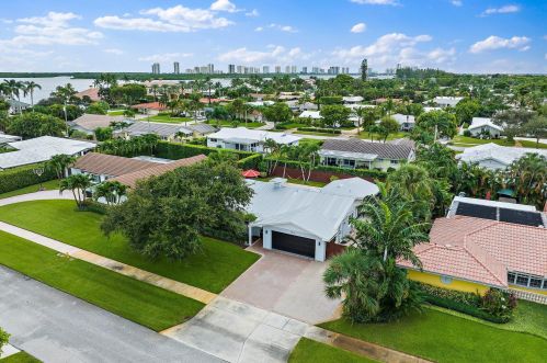 124 Easterly Rd, West Palm Beach, FL 33408-3802