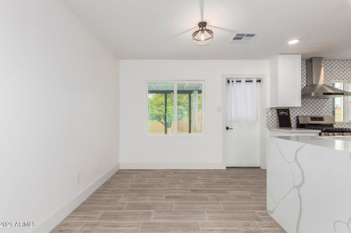 7629 Earll Dr, Scottsdale AZ  85251-6510 exterior