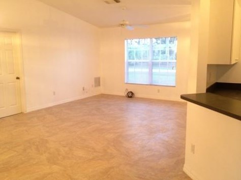 758 Duxbury Ave, Fort Pierce, FL 34983-2430