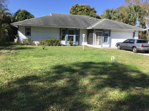 465 38th Ave, Vero Beach, FL 32968-1926