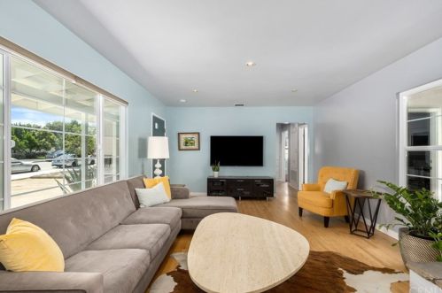 419 Union Pl, Brea CA  92821-5424 exterior