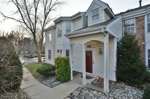 48 Tulip Ln, East Freehold, NJ 07728-4034