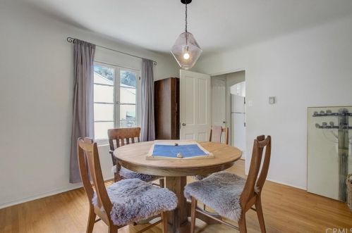 1905 Verdugo Rd, Glendale CA  91208-2605 exterior