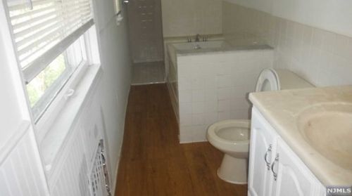 114 Hackensack Ave, Ridgefield Park NJ  07660-1435 exterior