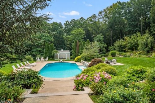 27 Hideaway Ln, Sparta NJ  07871-3510 exterior