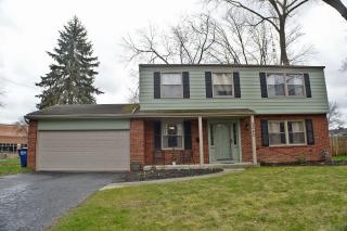 2242 Carriage Dr, Toledo, OH 43615-2723