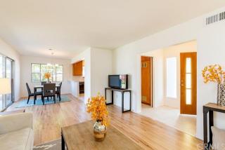 3933 188th St, Torrance, CA 90504-5605