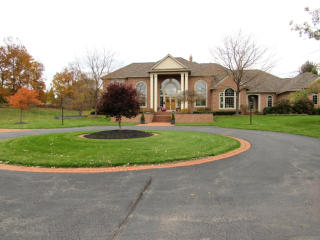 6700 Song Hill Ln, Victor, NY 14564-9739