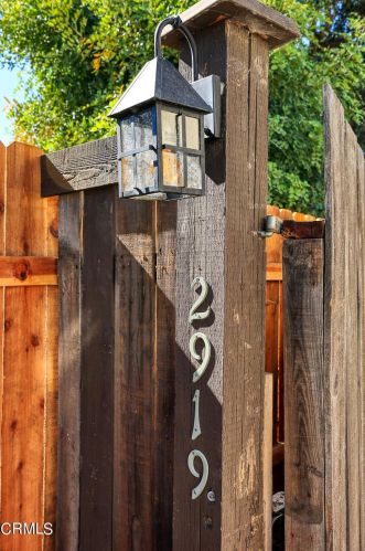 2919 Lake Ave, Altadena CA  91001-1621 exterior