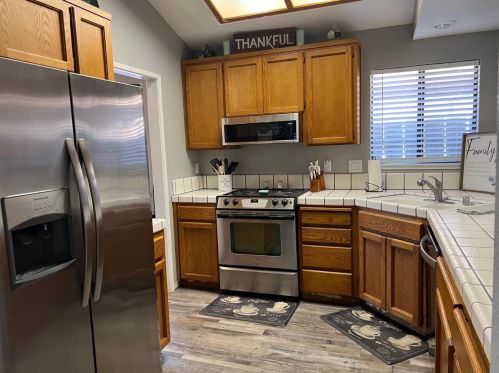 3664 Veneman Ave, Modesto CA  95356-2461 exterior