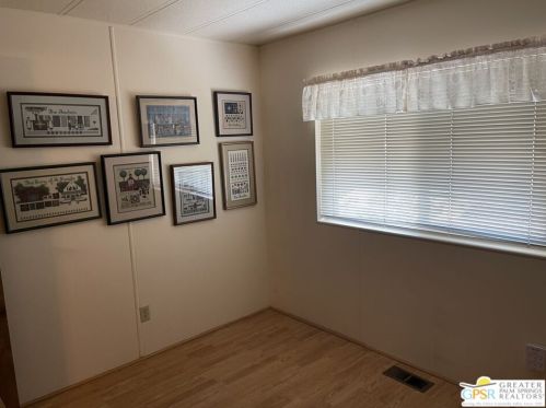 69521 Parkside Dr, Desert Hot Springs CA  92241-8719 exterior