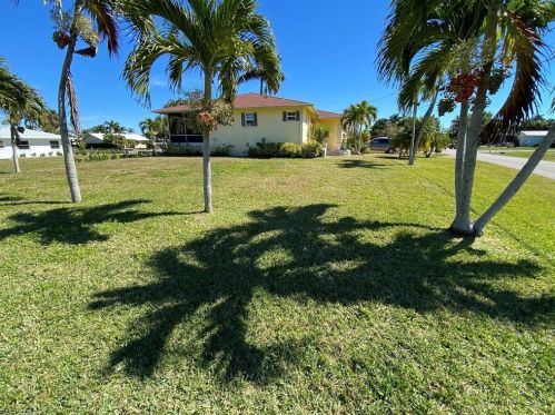 101 San Salvador St, Naples, FL 34113-8640