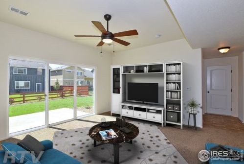 2698 Turquoise St, Loveland, CO 80537-2033