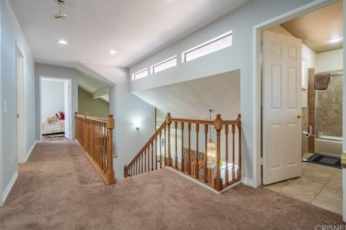 2828 Inyo Cir, Simi Valley CA 93063-2002 exterior