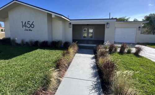 1456 Cross Way, West Palm Beach, FL 33401-3053